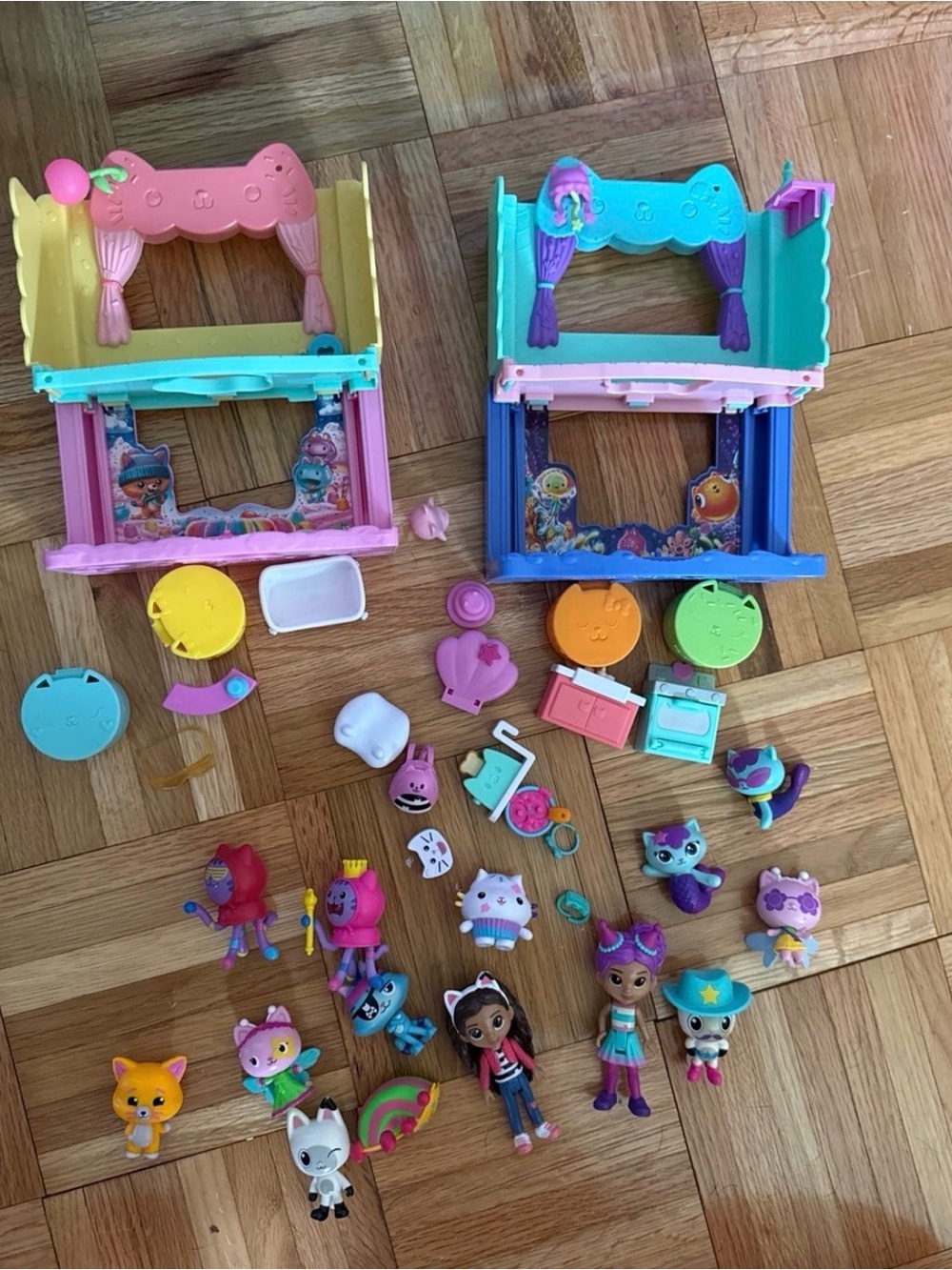Gabby’s dollhouse toys - Picture 2 of 3